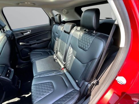 Used 2023 Ford Edge Titanium AWD/4WD image 18