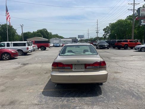 Used 2001 Honda Accord LX image 6