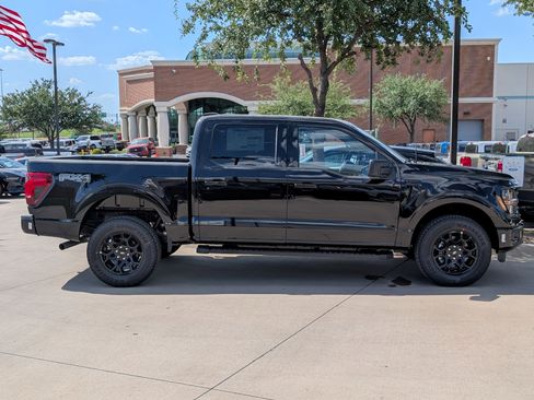 New 2025 Ford F150 XLT w/ Equipment Group 301A Standard image 4