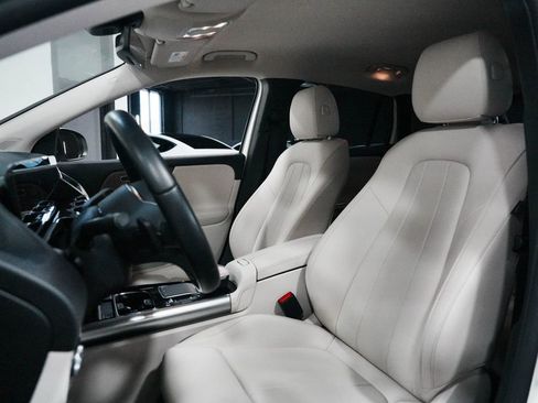 Used 2023 Mercedes-Benz GLA 250 4MATIC image 28