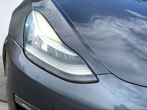 Used 2018 Tesla Model 3 Long Range image 5