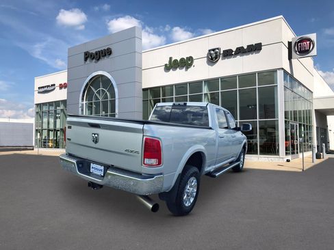 Used 2018 RAM 3500 Laramie AWD/4WD image 2