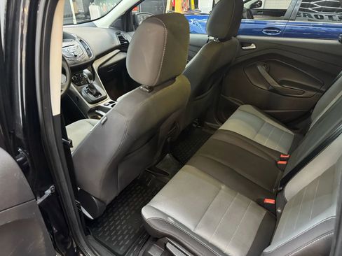 Used 2016 Ford Escape SE AWD/4WD image 16