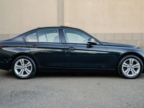 Used 2016 BMW 328i xDrive Sedan AWD/4WD image 4