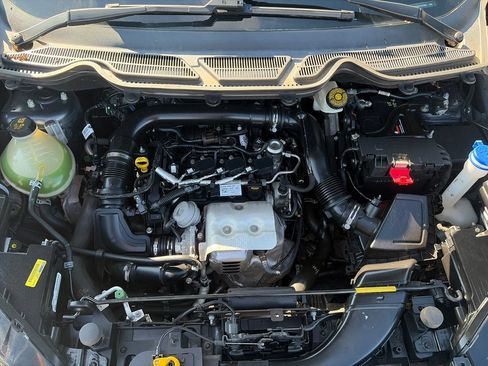 Used 2019 Ford EcoSport Titanium FWD image 23