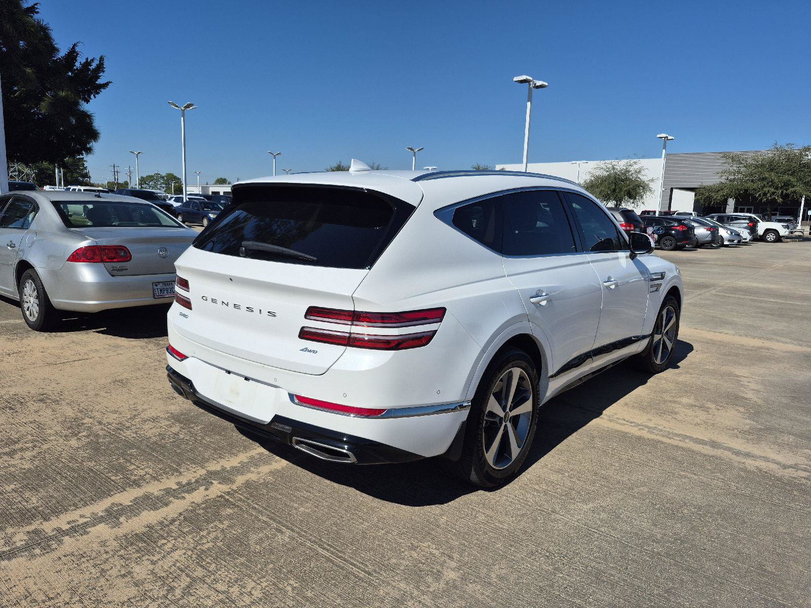 Used 2023 Genesis GV80 2.5T w/ Advanced Package AWD/4WD image 14