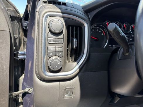 Used 2020 Chevrolet Silverado 1500 RST w/ All-Star Edition image 17