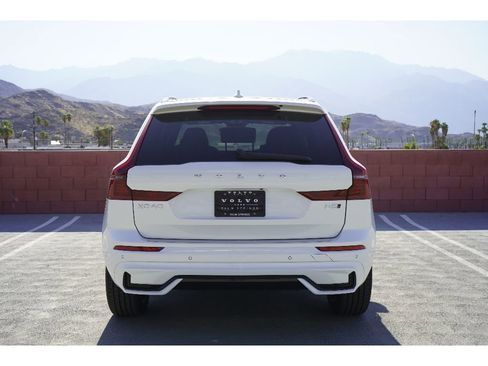 New 2026 Volvo XC60 B5 Plus w/ Protection Package Premier image 8