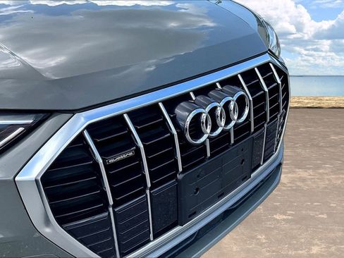 Used 2020 Audi Q3 2.0T Premium Plus AWD/4WD image 31