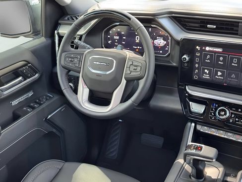 New 2026 GMC Sierra 1500 Denali AWD/4WD image 17