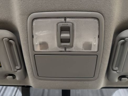 Used 2009 Toyota RAV4 4WD image 15