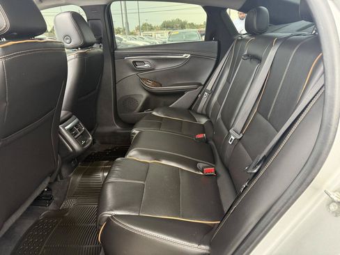 Used 2015 Chevrolet Impala LTZ FWD image 14