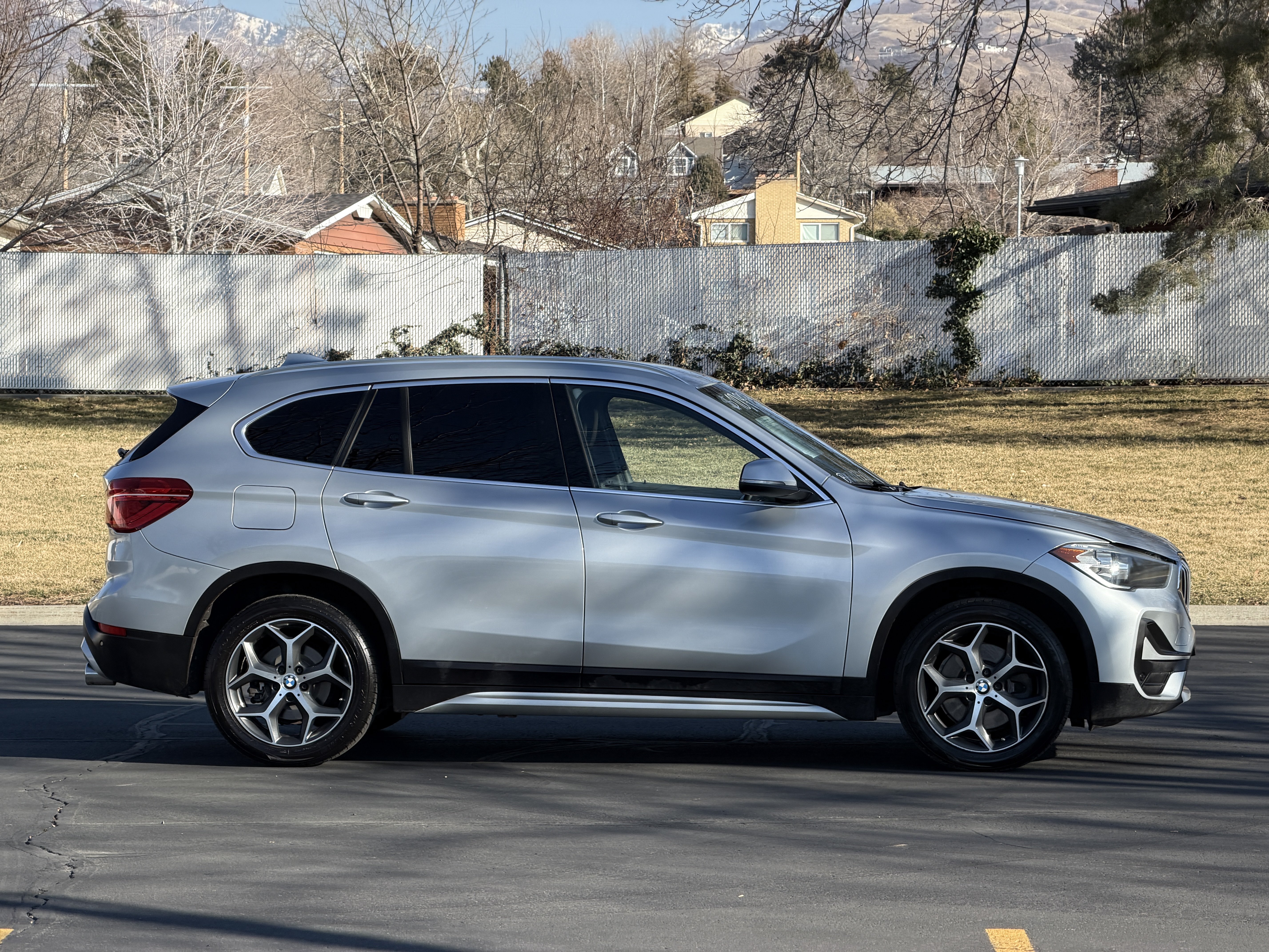 Used 2020 BMW X1 sDrive28i FWD image 3