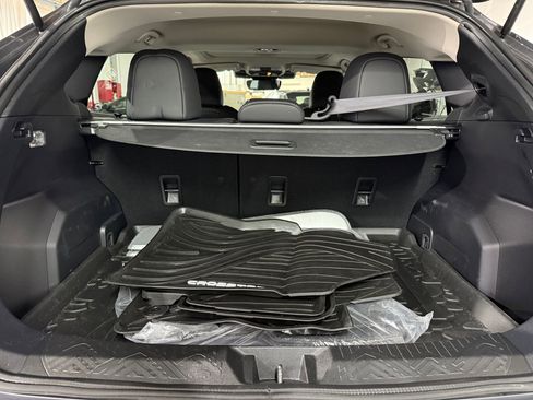 Used 2024 Subaru Crosstrek 2.5i Limited image 38