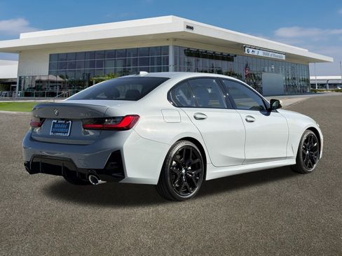 New 2026 BMW 330i Sedan image 11