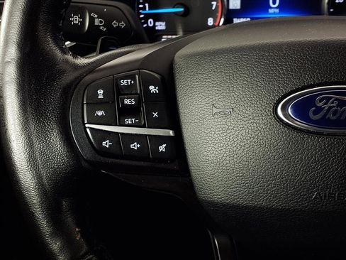 Used 2020 Ford Explorer XLT w/ Equipment Group 202A image 19