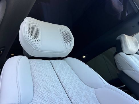 Used 2026 Cadillac Escalade IQ Luxury 1 w/ LPO, Floor Liner Package AWD/4WD image 20