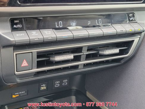 Used 2025 Toyota Camry LE FWD image 22