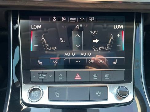 Used 2022 Audi Q8 Premium AWD/4WD image 13