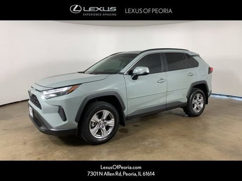 Used 2022 Toyota RAV4 XLE w/ Convenience Package AWD/4WD image 1