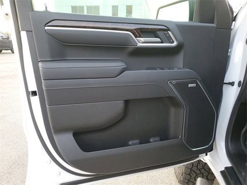 New 2025 GMC Sierra 1500 Elevation w/ Elevation Premium Package image 19