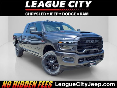 New 2026 RAM 2500 Laramie AWD/4WD image 1