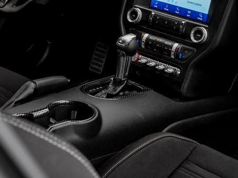 Used 2017 Ford Mustang GT image 21