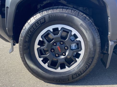 New 2025 Toyota 4Runner TRD Off-Road Premium image 5