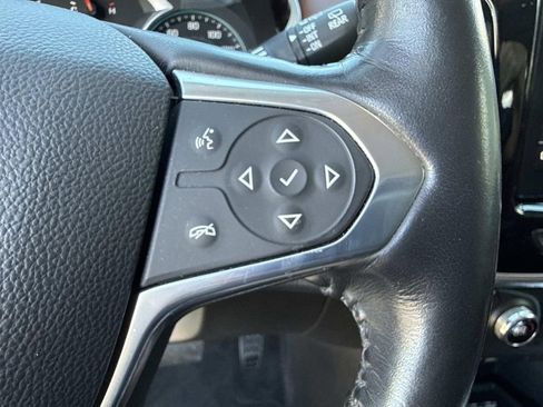 Used 2021 Chevrolet Traverse High Country image 30