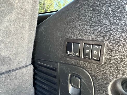 Used 2019 Chevrolet Tahoe LT image 27