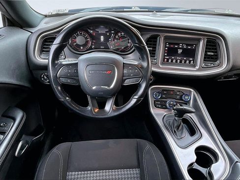 Certified 2020 Dodge Challenger SXT w/ Blacktop Package image 6