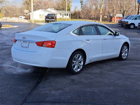 Used 2017 Chevrolet Impala LT image 3