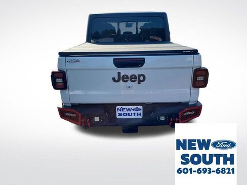 Used 2023 Jeep Gladiator Rubicon w/ LED Lighting Group image 6