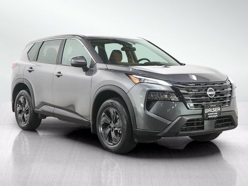 Certified 2026 Nissan Rogue SV w/ Cold Weather Package AWD/4WD image 7