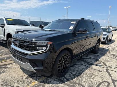 Used 2025 Ford Expedition Max Platinum w/ Platinum Ultimate Package