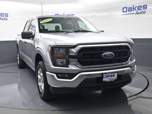 Used 2023 Ford F150 XLT AWD/4WD image 2