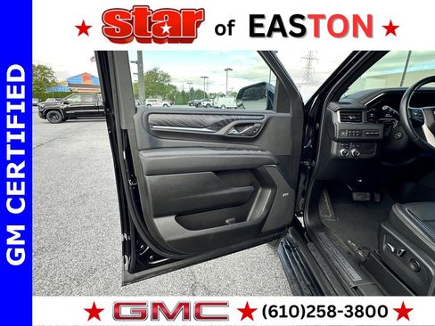 Used 2023 GMC Yukon Denali image 16