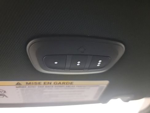 New 2025 Chrysler Pacifica Select image 23