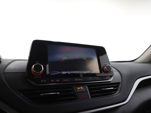 Used 2024 Nissan Altima 2.5 S image 26