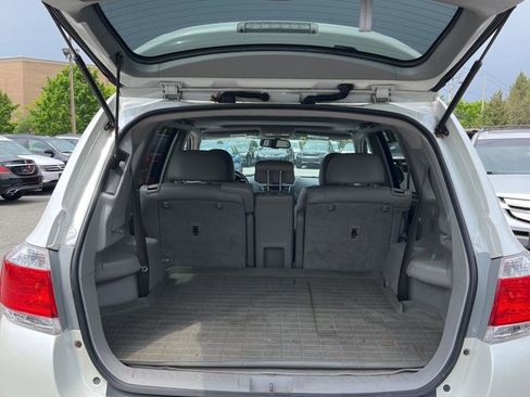 Used 2013 Toyota Highlander Limited AWD/4WD image 13