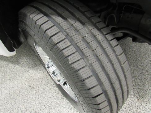 Used 2020 Chevrolet Express 2500 w/ Driver Convenience Package image 26