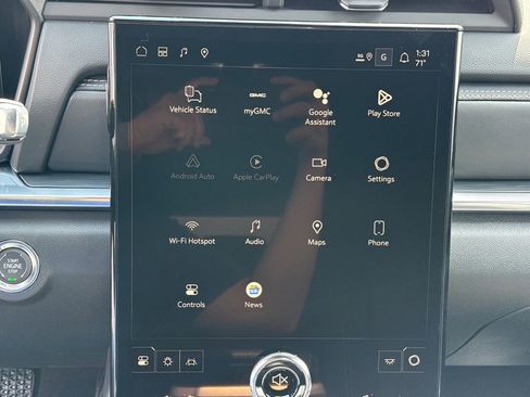 New 2026 GMC Terrain Elevation AWD/4WD image 22