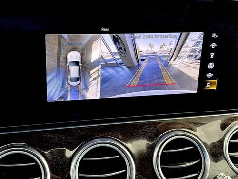 Certified 2022 Mercedes-Benz E 350 Sedan image 25