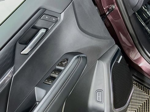 New 2026 GMC Acadia Elevation w/ Elevation Premium Package AWD/4WD image 16