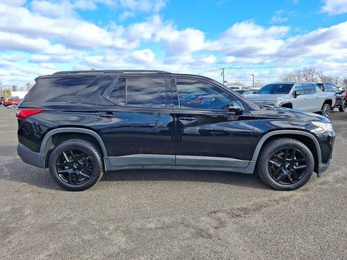 Used 2020 Chevrolet Traverse LT w/ Driver Confidence II Package image 13