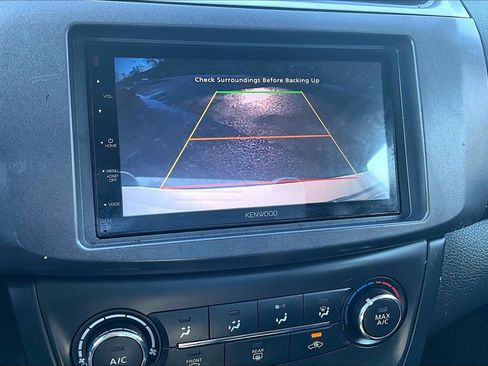 Used 2018 Nissan Sentra S w/ S Midnight Style Package image 19