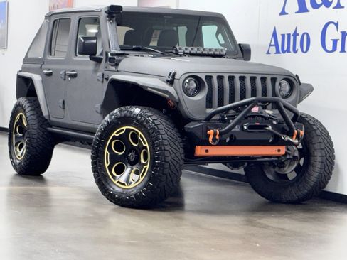 Used 2019 Jeep Wrangler Unlimited Sport S AWD/4WD image 1