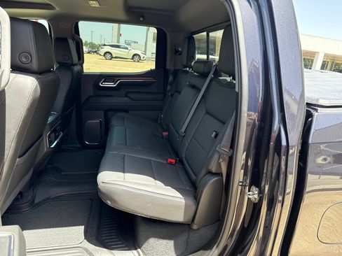 Used 2024 GMC Sierra 1500 Denali w/ Denali Reserve Package AWD/4WD image 10