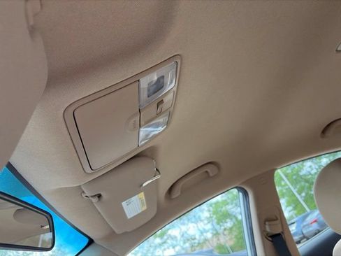 Used 2013 Hyundai Elantra GLS FWD image 13