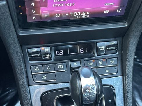 Used 2013 Porsche Boxster Base image 17